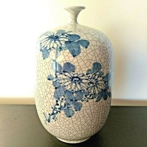 Vintage Hand-Painted Crackle Celadon Glaze Blue & White Floral Porcelain Vase
